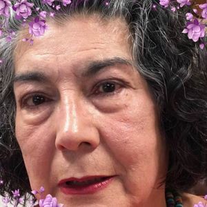 Meet your Posher, Carmilla